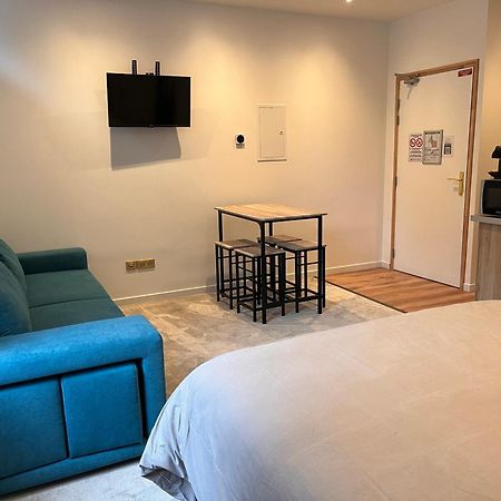 Hdg Hotel Gare De L'Isle Adam Appart'S Hotel Parmain Ngoại thất bức ảnh
