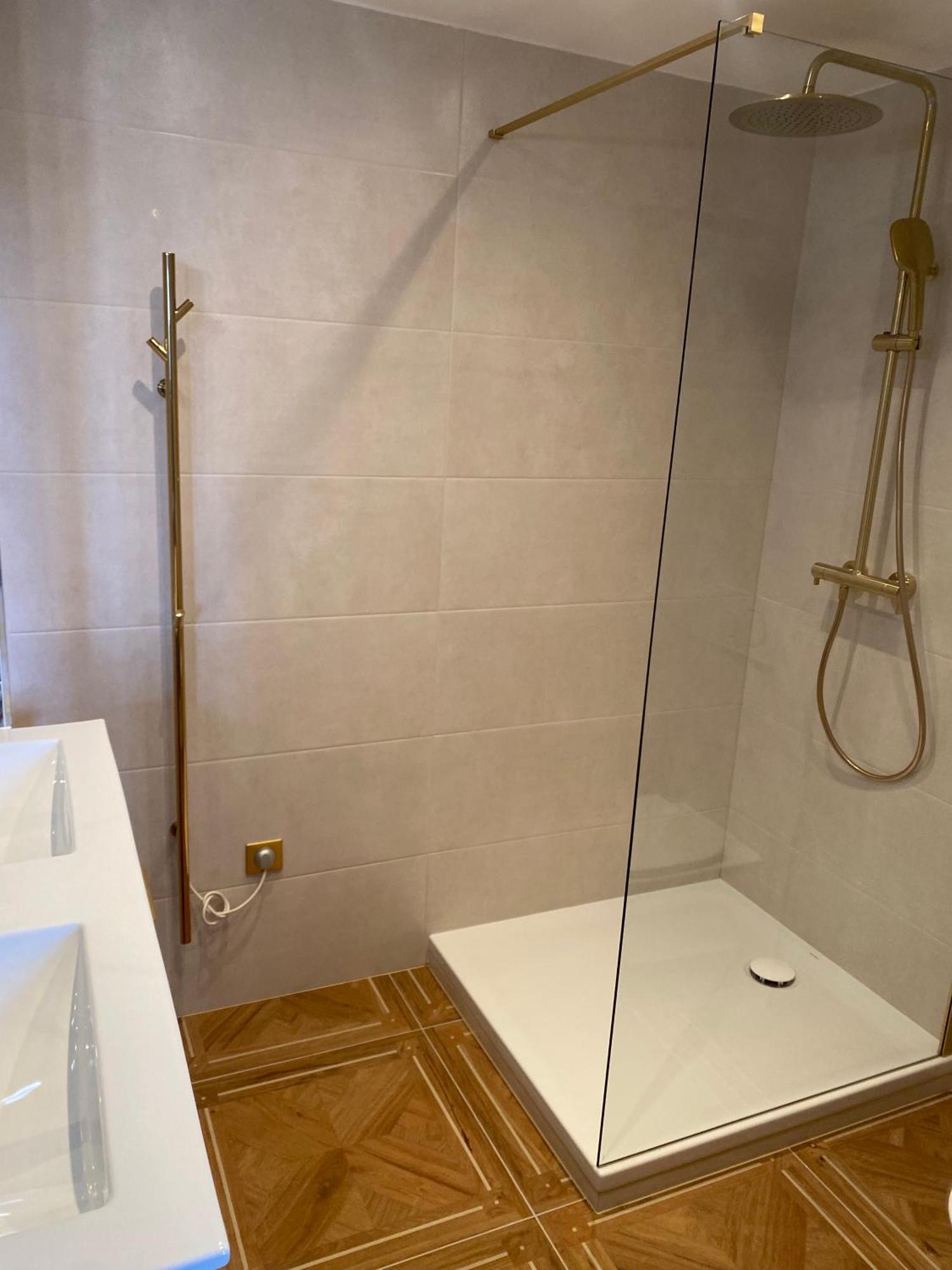 Hdg Hotel Gare De L'Isle Adam Appart'S Hotel Parmain Ngoại thất bức ảnh