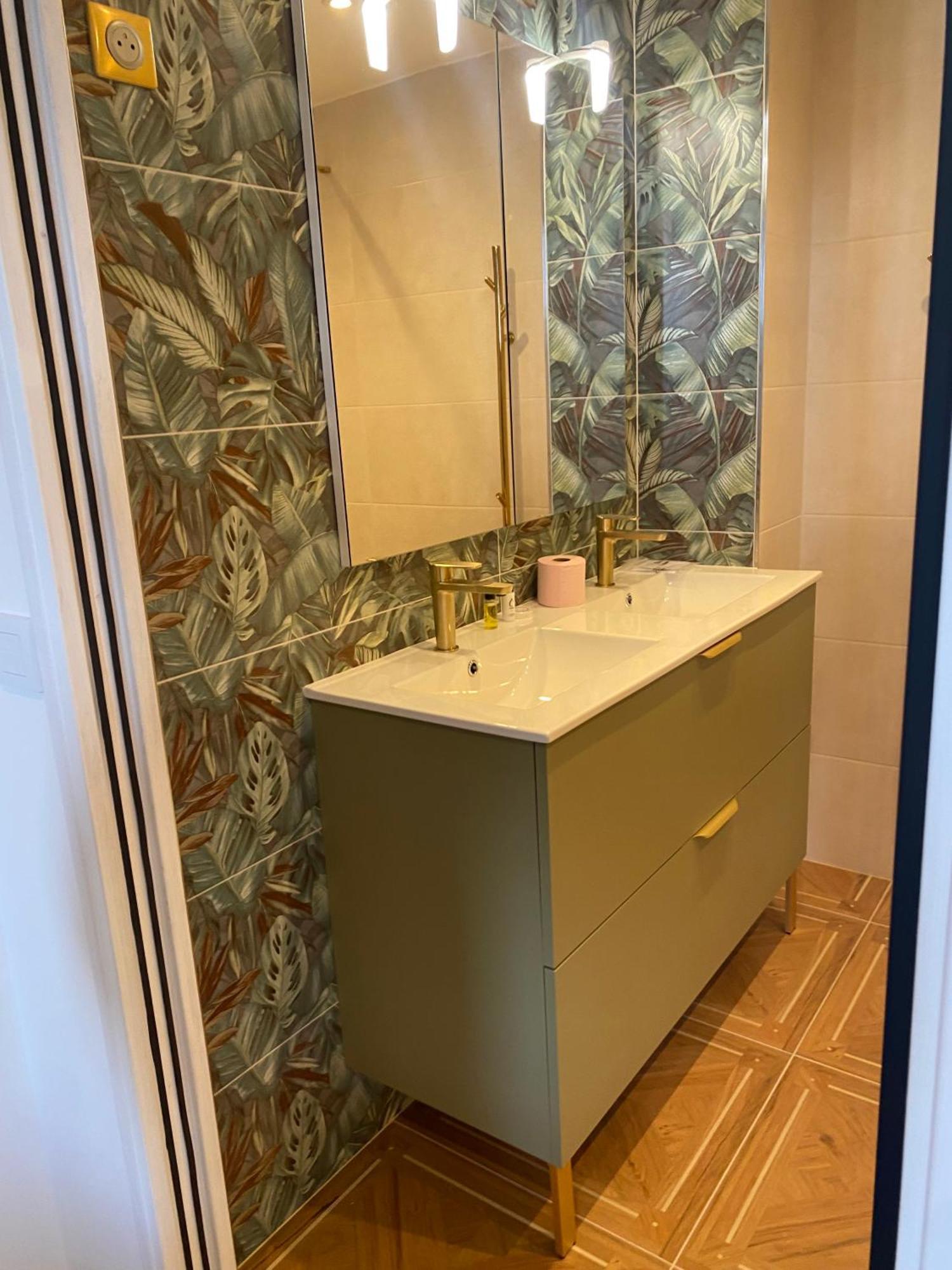 Hdg Hotel Gare De L'Isle Adam Appart'S Hotel Parmain Ngoại thất bức ảnh