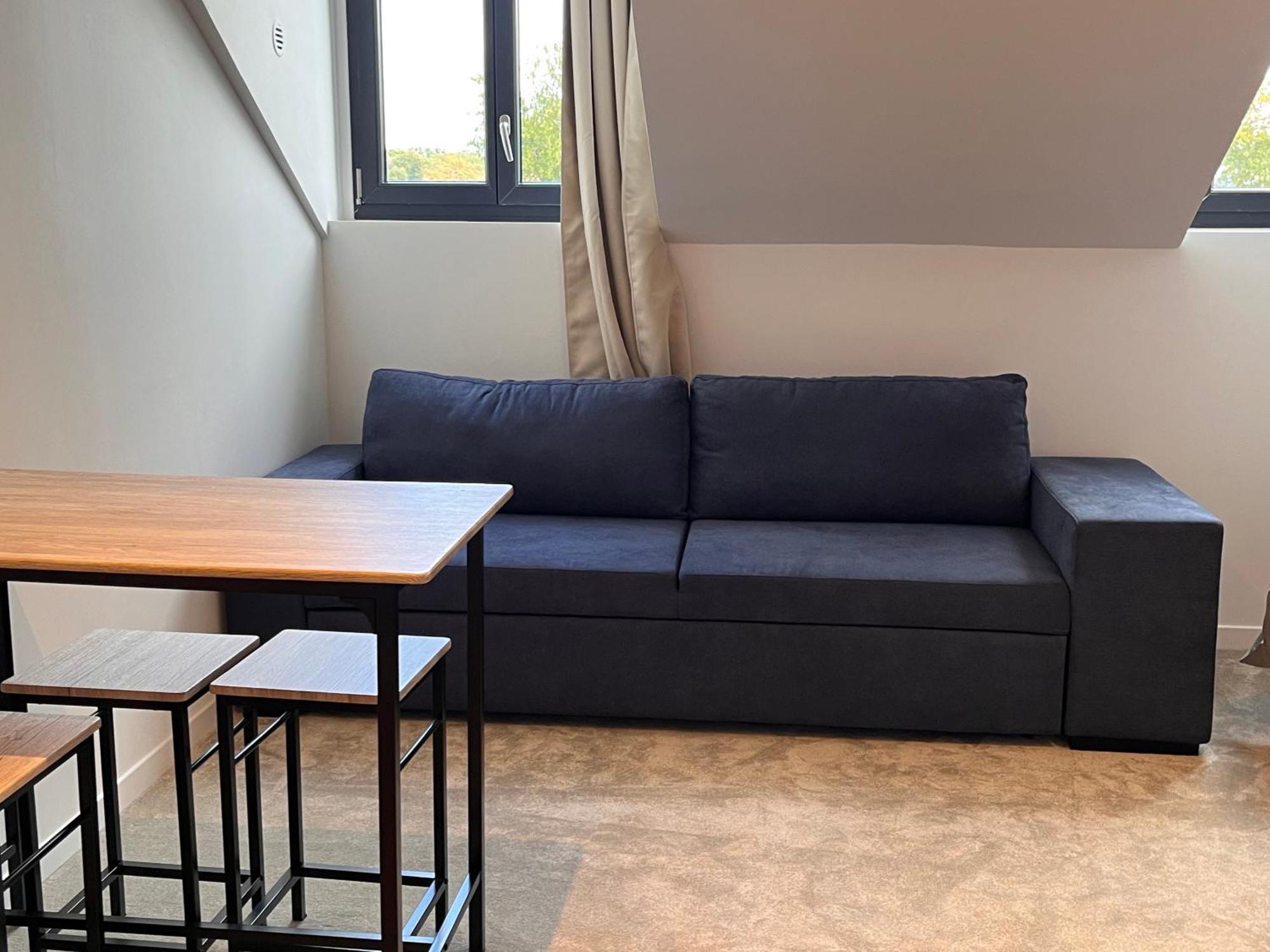 Hdg Hotel Gare De L'Isle Adam Appart'S Hotel Parmain Ngoại thất bức ảnh