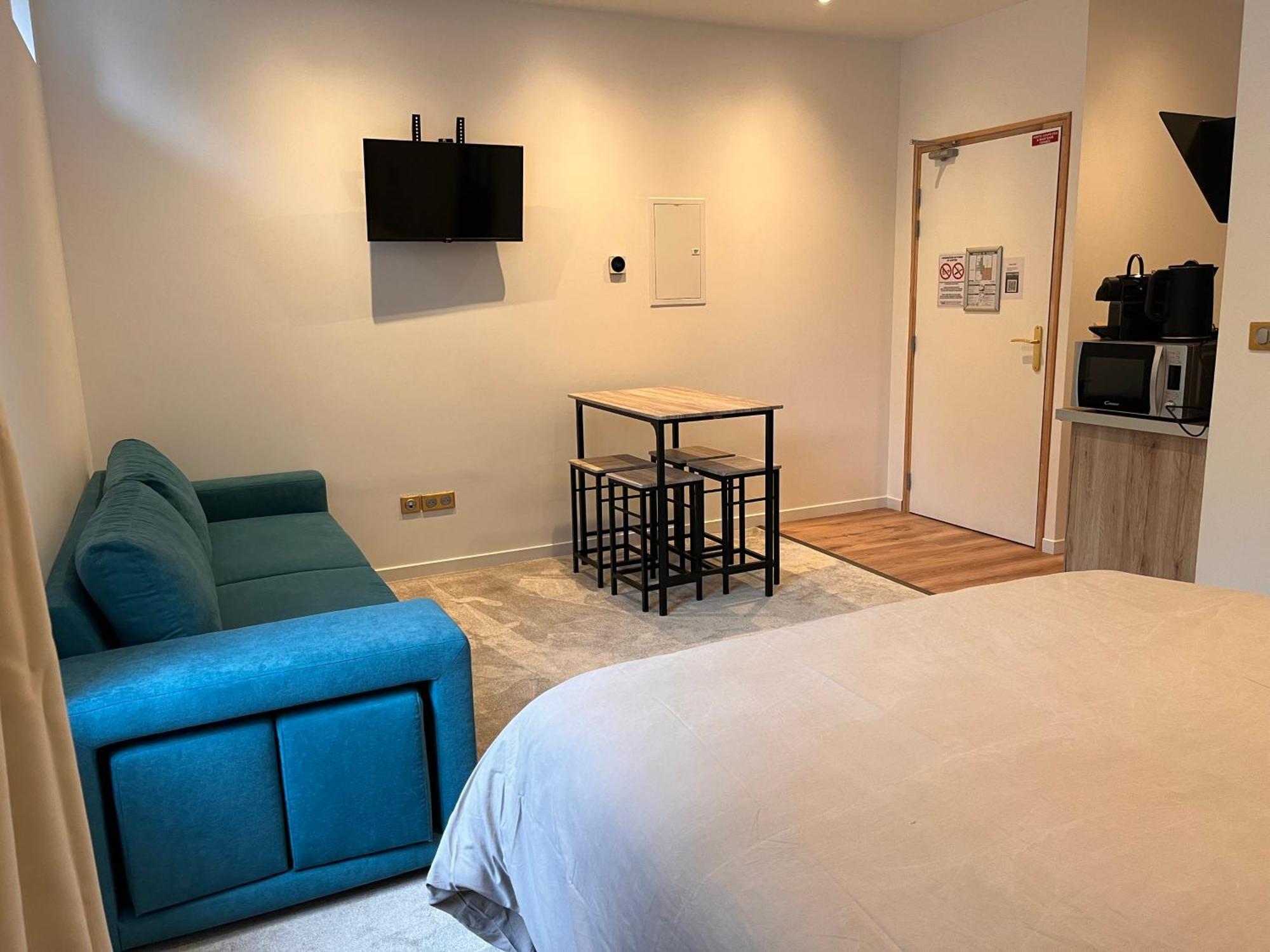 Hdg Hotel Gare De L'Isle Adam Appart'S Hotel Parmain Ngoại thất bức ảnh